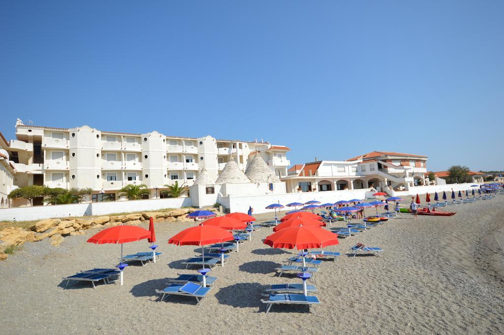 Hotel Residence Il Gabbiano Cirò Marina Esterno foto